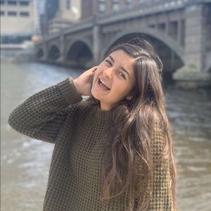 Meet your Posher, Rachel